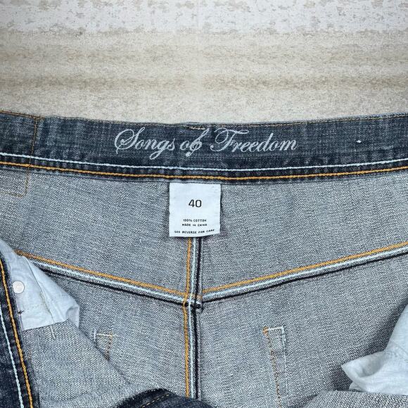 Vintage Skater Wide Leg Jean Shorts Sound of Freedom Grey Wash Baggy Denim Y2K - Picture 5 of 5
